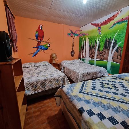 Hotel Encuentro Del Viajero Panajachel Eksteriør bilde