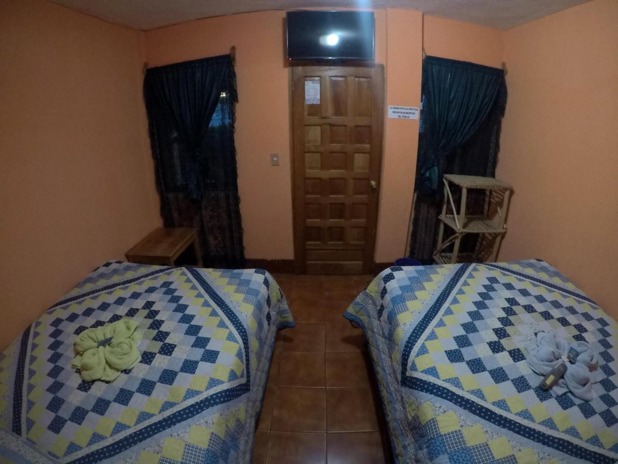 Hotel Encuentro Del Viajero Panajachel Eksteriør bilde