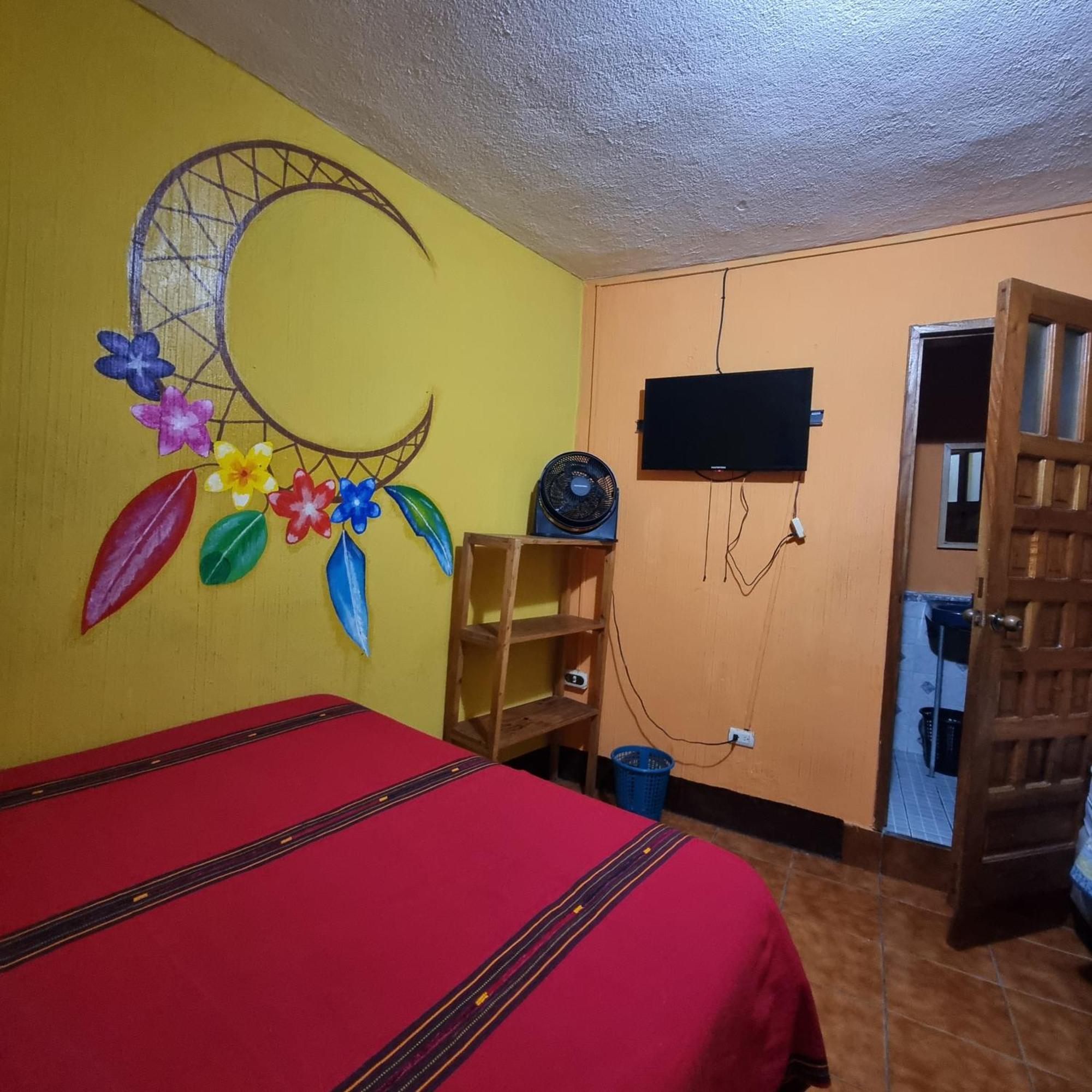 Hotel Encuentro Del Viajero Panajachel Eksteriør bilde