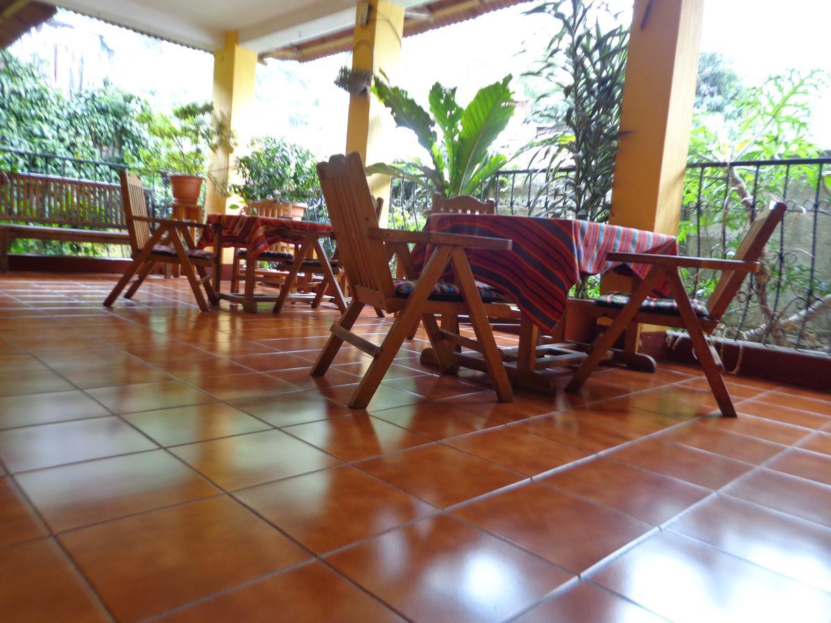 Hotel Encuentro Del Viajero Panajachel Eksteriør bilde