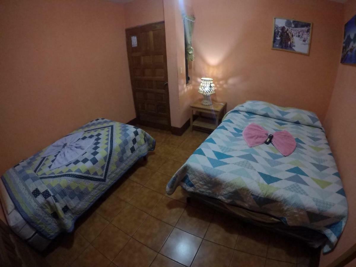 Hotel Encuentro Del Viajero Panajachel Eksteriør bilde